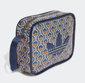 Adidas Originales Bolso de Avión Estampado de Monograma Unisex Informal Bolso de Viaje Nuevo con Etiquetas JL9564 - Imagen 1 de 5