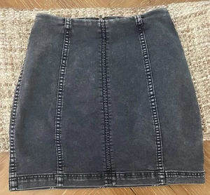 Falda vaquera Free People moderna para mujer lavado oscuro elástica lápiz cremallera trasera talla 6 - Imagen 1 de 3