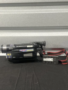 JVC Compact VHS Camcorder GR-SXM240 Super VHS 600X Digitalzoom NUR GEHÄUSE funktioniert - Bild 1 von 24