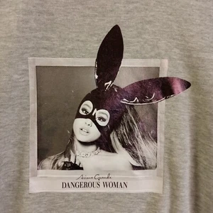 Ariana Grande XS Sweatshirt Women's Dangerous Woman Gray Cotton Poly - Picture 1 of 8