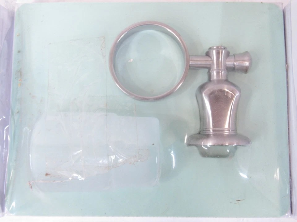 Soporte para vaso de pared Pegasus Verdanza níquel cepillado Foto 1 de 3