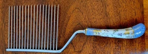 Vintage  Cake Comb With Porcelain Floral Cloisonne Design On Handle 11" - Picture 1 of 13