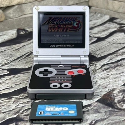 [Probado] Gameboy Advance SP Clásico NES Gris Paquete AGS-001 con 2 Juegos Foto 1 de 4