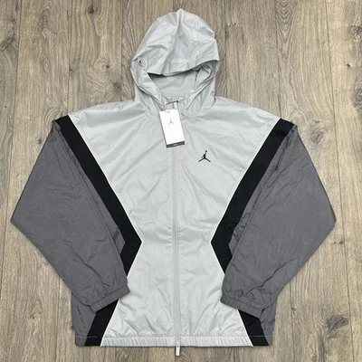 Chaqueta Jordan Talla Mediana Para Hombre Gris Claro Negra Brooklyn Con Capucha Borrador $110 Foto 1 de 4