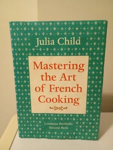 Mastering the Art of French Cooking - Julia Child - 2009 HARDCOVER 6th Printing - Picture 1 of 2
