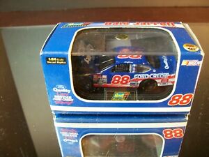 Dale Jarrett #88 Quality Care Ford Credit 1999 Ford Thunderbird Revell 10,080