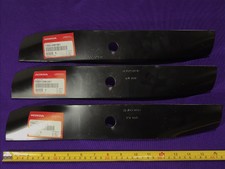 Honda 72531-V09-D01 Three Rotary Blades