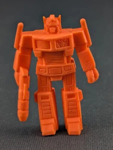 Transformers G1 Optimus Prime Keshi Decoy RED 1985 Kabaya Series 1 Candy Toy - Picture 1 of 4