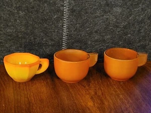 Lot of Three Vintage Glass Toy Teacups - Picture 1 of 6