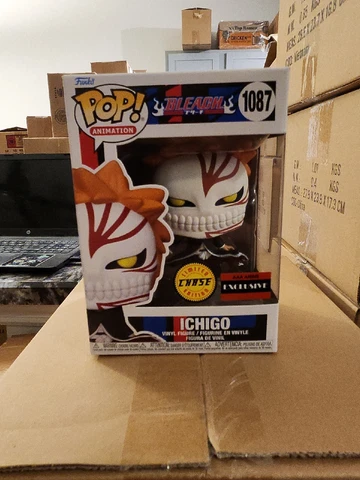 Funko POP! Bleach Ichigo AAA Anime Exclusive CHASE Figure Mint With Protector Cover