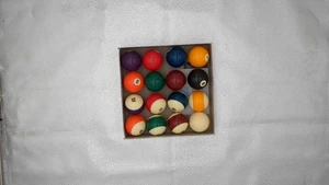 Palline da biliardo/piscina standard Aramith 2-1/4" misura regolazione corona, complete 16 - Foto 1 di 5