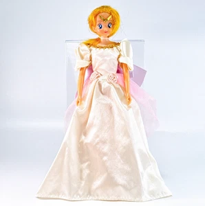 Muñeca Sailor Moon 1993 Usagi Tsukino Figura Bandai con Vestido Blanco - COMO ESTÁ - Imagen 1 de 10