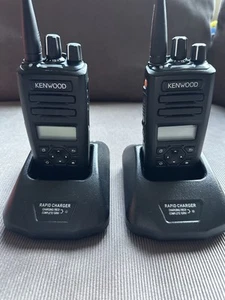 Kenwood NX-3320 K2 Nexedge. Digital. 2 Radios+ 2 Chargers. Very Nice!! Radio - Zdjęcie 1 z 10