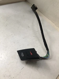 Audi A6 2001 Quattro Driver's Side Front Door Inner Master Lock Switch Unit  - Picture 1 of 3