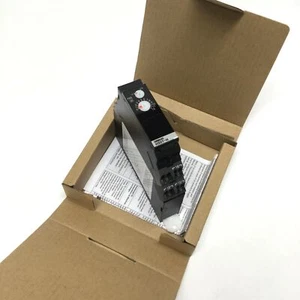 Omron H3DT-HCL Solid State Timer Relay OFF-Delay, SPDT 5A, 1-120sec, 100-120VAC - Picture 1 of 5