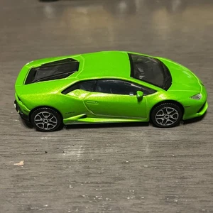 Burango Lamborghini Huracan LP610-4 Green 1/43 Diecast Toy Car - Picture 1 of 13