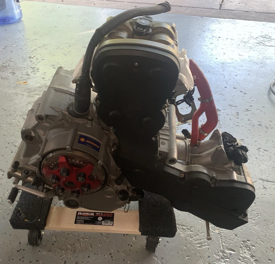 Ducati 1098 Engine complete with clutch and coils 15K &Set of replacement belts - Image 1 of 4