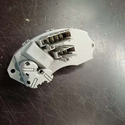 Resistenza ERA Soffiatore Abitacolo 665112 per BMW Serie 3 E90 Touring E91 E92 X1 E84 X5 - Immagine 1 di 4