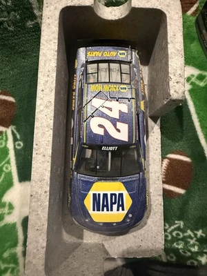 Chase Elliott #24 NAPA 2017 Galaxy  Color 1/24 - Image 1 of 4