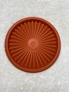 Tapa de repuesto vintage Tupperware 5" redonda Servalier 812-25, naranja - Imagen 1 de 4