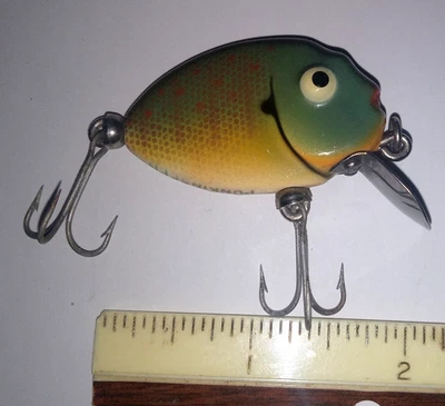 Vintage Heddon Tiny Punkinseed lure - Sunfish - White Eyes - Image 1 of 4