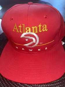 Nwt Vintage 90s NBA Twins Atlanta Hawks Snapback Hat Script Bar Logo Cap Red New - Picture 1 of 6