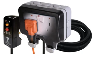 BG WP22KIT/3 Weatherproof Outdoor Mains Socket Power Kit & RCD Protected Plug - Picture 1 of 7