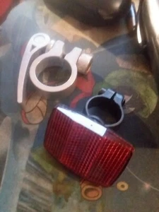 quick seat post saddle clamp and reflector for Bike - Picture 1 of 1