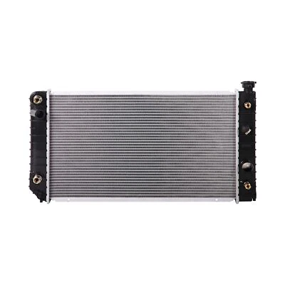 Radiator For 1991 1992 1993 GMC Sonoma Foto 1 de 4