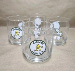 Set 4 Bicchieri OAKLAND Athletics A's "Sperimenta la differenza" Shell Rocks - Foto 1 di 4