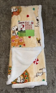 Snoopy Peanuts Sherpa Manta Tiro Pan de Jengibre Casa Navidad 50x60” - Imagen 1 de 3