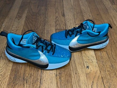 Nike Freak 5 SE (GS) Geode azul-petróleo/prata infantil tamanho 6Y FN1356-300 NOVO - Imagem 1 de 4