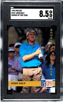 Tarjeta de golf 1992 PRO SET #187 John Daly novato del año SGC 8,5 casi nueva/como nueva+ calificada Foto 1 de 2