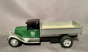Deebel’s 1934 Ford AA Utility Truck Die-Cast grün/grau Inter-City Trucking  - Bild 1 von 6
