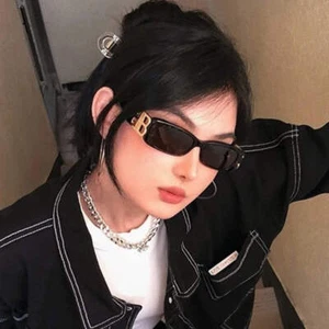 Korean Oversized Square Fashion Sunglasses for Women Sun Protection - Picture 1 of 5