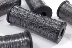 Rollo de alambre de encuadernación para floristería y artesanía 45 m - negro 0,5 mm - Imagen 1 de 2