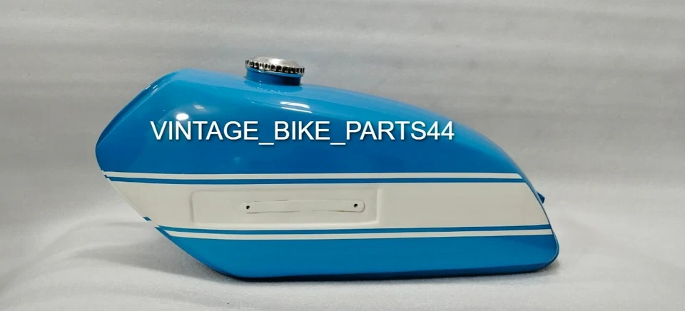 Suzuki TS125cc 1972 - 1974 Aluminum Blue Painted Fuel Petrol Tank with Cap - Image 1 of 4