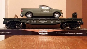 Menards US Army Flatcar w/Ford Pickup w/3 Pallets Artillery Shells/Ammo,027-Mint - Picture 1 of 6