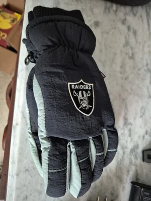 NFL Auténtico Fan Gear Las Vegas Raiders Thinsulate Guantes de Invierno Juveniles Talla L Foto 1 de 3