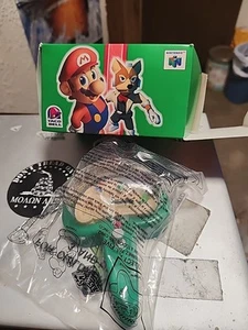 Nintendo Mario Kart 64 N64 Taco Bell 1997 Vintage Green Controller Maze Toy B-5 - Picture 1 of 8