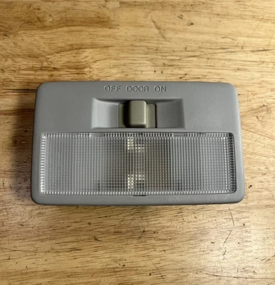 Mazda CX7 CX-7 2007-2009 centro trasero cúpula mapa luz lámpara gris OEM✅ Foto 1 de 4