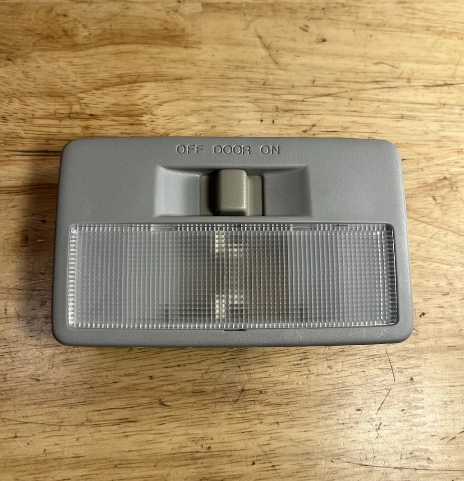 Mazda CX7 CX-7 2007-2009 centro trasero cúpula mapa luz lámpara gris OEM✅ Foto 1 de 4