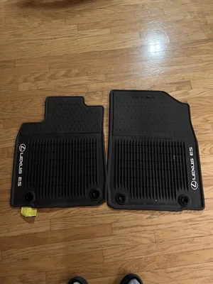 Alfombrillas para todo tipo de clima 16-18 Lexus ES300h/ES350 2 piezas negras genuinas PT908-33160-20 Foto 1 de 4