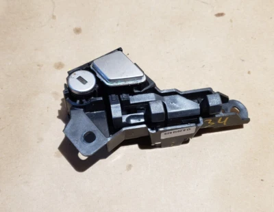 BMW 535XI 535I F10 2014 tablero guantera bloqueo actuador OEM Foto 1 de 4