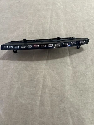 PARAGOLPES DELANTERO IZQUIERDO AUDI Q7 2010-2015 INTERMITENTE IZQUIERDO OEM 4L0 953 041 D OEM Foto 1 de 4