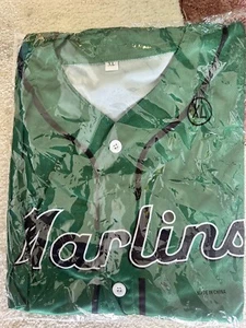 Marlins jersey - Picture 1 of 1