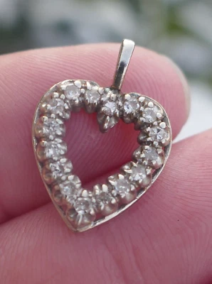 Vintage 14k White Gold & Natural Diamond Heart Shaped Pendant - Image 1 of 4