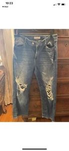 women’s guess distressed jeans size 30 Waist 25” Inseam - Picture 1 of 8