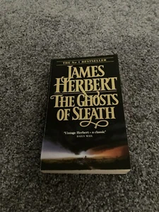 JAMES HERBERT: THE GHOSTS OF SLEATH: SIGNED UK PAPERBACK PRINTING - Picture 1 of 5