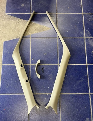 95-98 CHEVY SILVERADO GMC SIERRA A PILLAR MOLDING RIGHT LEFT GRAY - Image 1 of 4